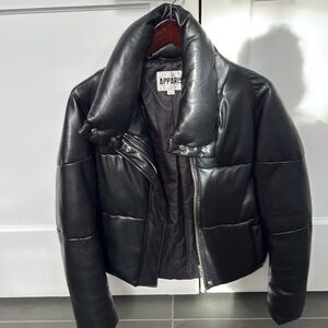 Apparis size XS jacket